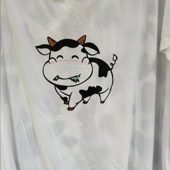 Cow Print Women's Pajamas Set Size 1XL NWOT - Picture 2 of 6